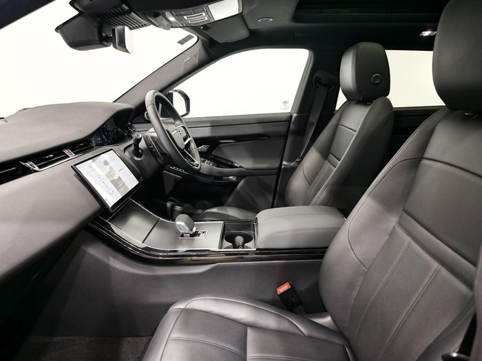 2024 Land Rover Range Rover Evoque P250 Dynamic SE