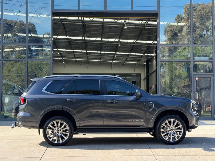 2024 Ford Everest Platinum