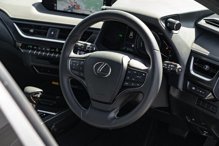 2021 Lexus UX 250h Luxury