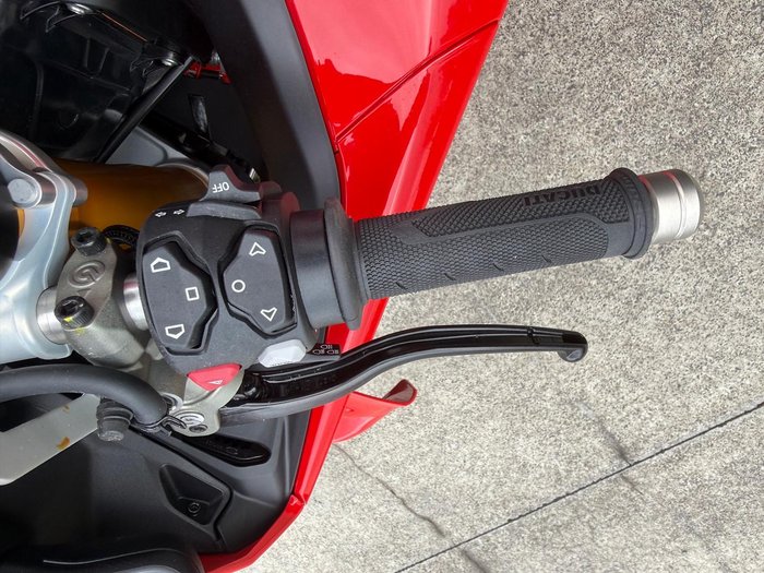 2025 Ducati Panigale V4 S