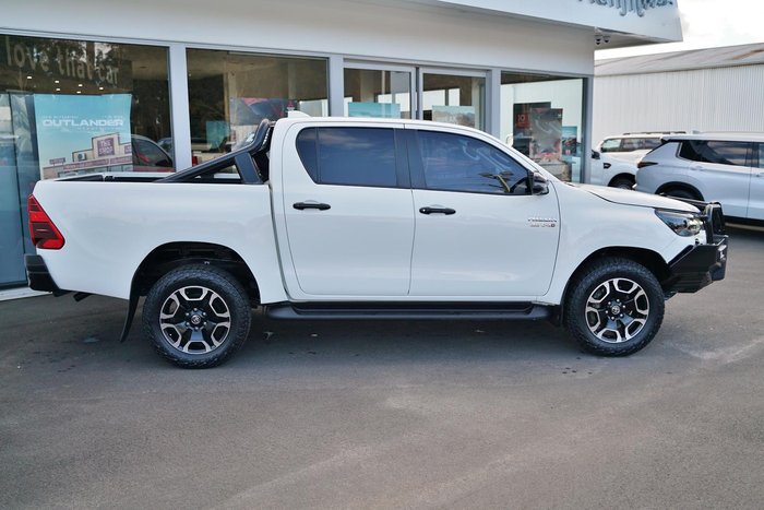 2024 Toyota Hilux