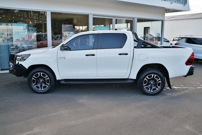 2024 Toyota Hilux
