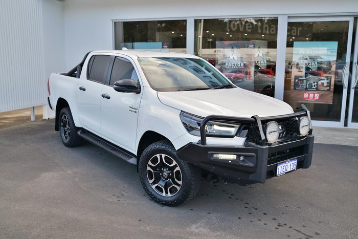 2024 Toyota Hilux