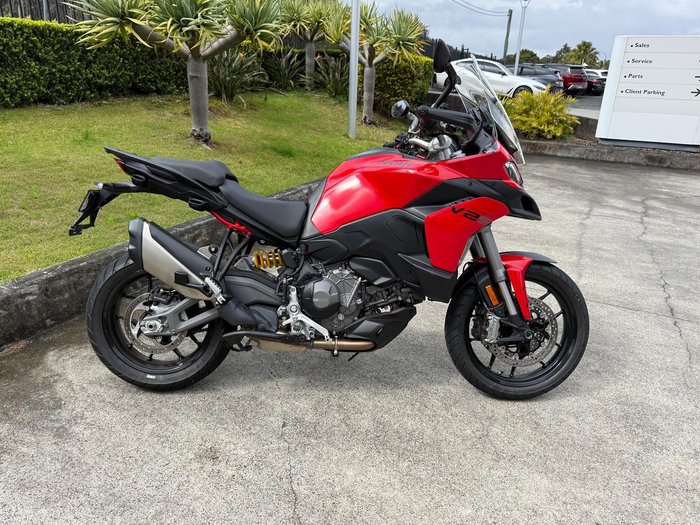 2025 Ducati Multistrada V2 S