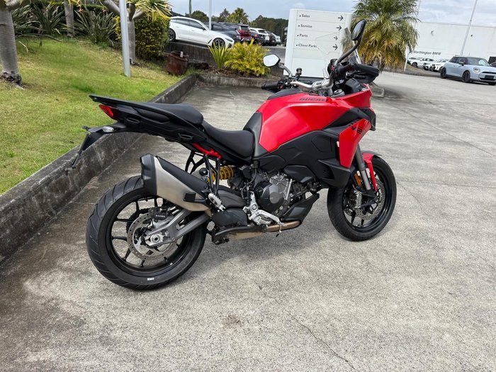 2025 Ducati Multistrada V2 S