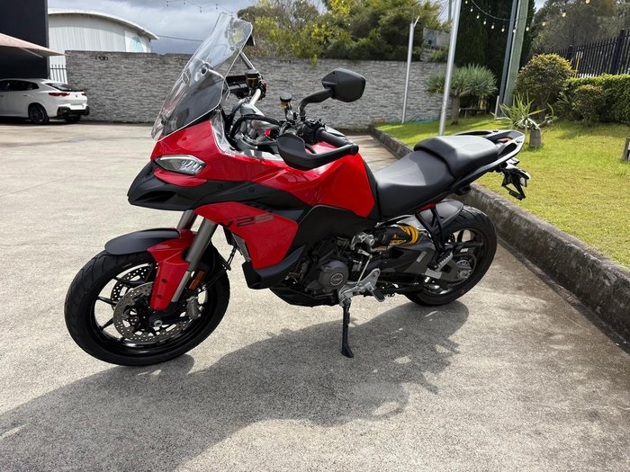 2025 Ducati Multistrada V2 S