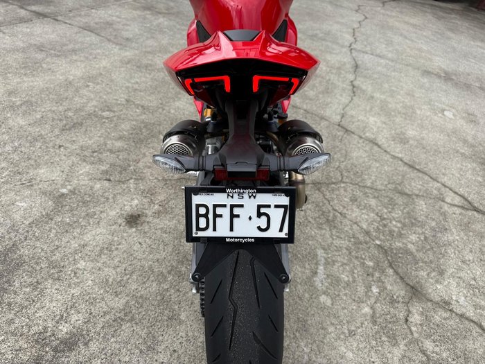 2025 Ducati Panigale V2 S