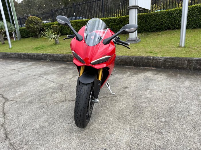 2025 Ducati Panigale V2 S