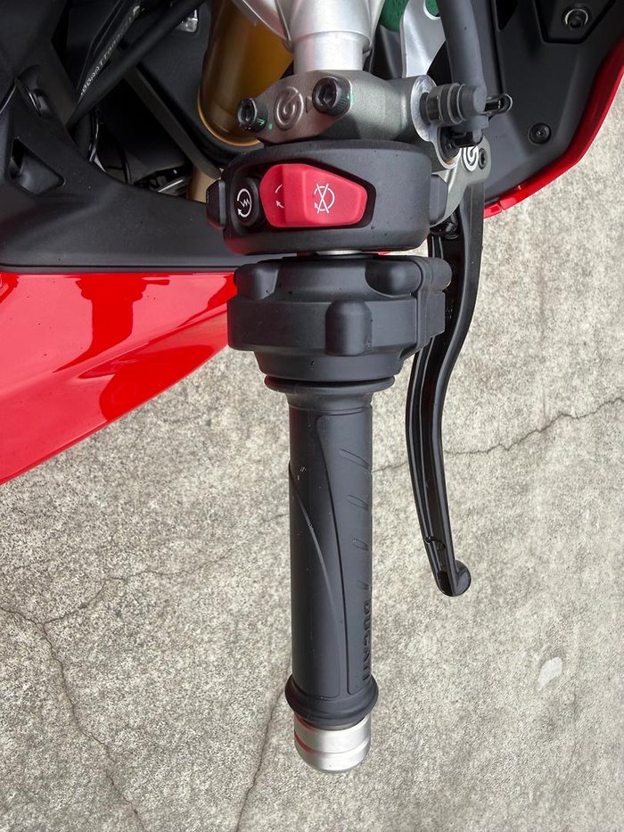 2025 Ducati Panigale V2 S
