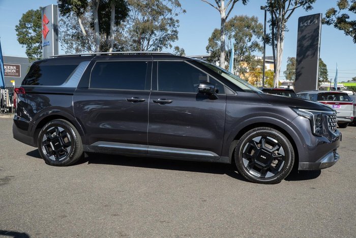 2024 Kia Carnival GT-Line