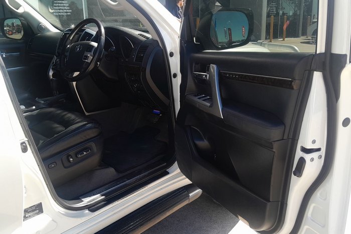2015 Toyota Landcruiser Sahara