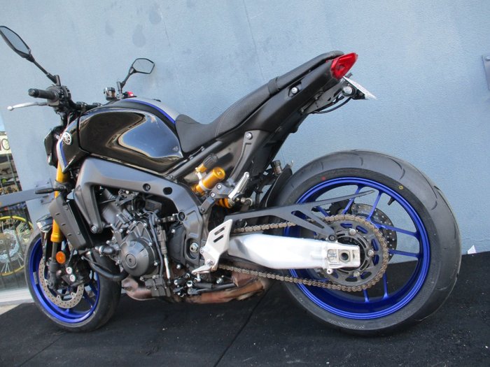 2021 Yamaha MT-09A SP (MT-09SP) BLACK/SILVER