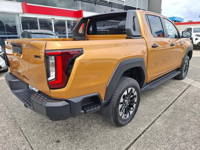2025 Toyota Hilux