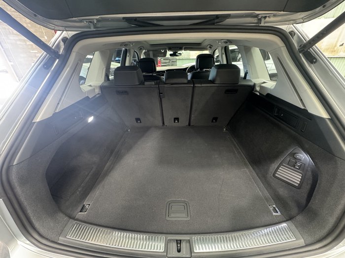 2022 Volkswagen Touareg 210TDI Elegance