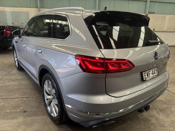 2022 Volkswagen Touareg 210TDI Elegance