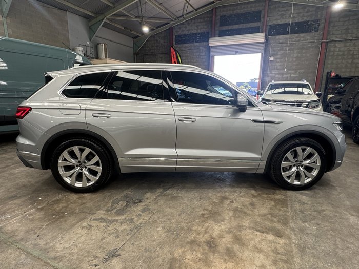 2022 Volkswagen Touareg 210TDI Elegance