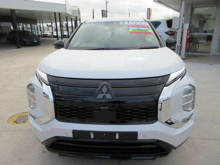 2026 Mitsubishi Outlander Black Edition