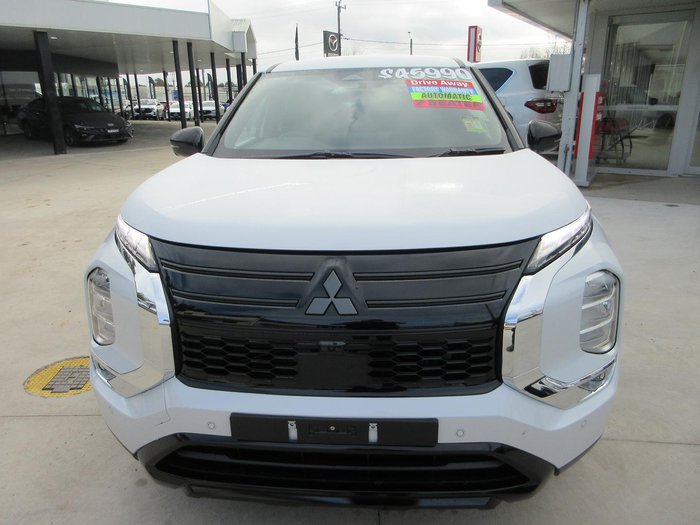 2026 Mitsubishi Outlander Black Edition