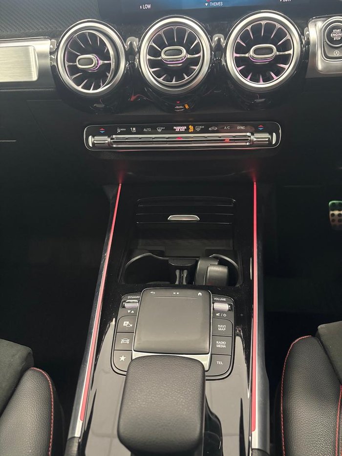 2021 Mercedes-Benz GLB-Class GLB250