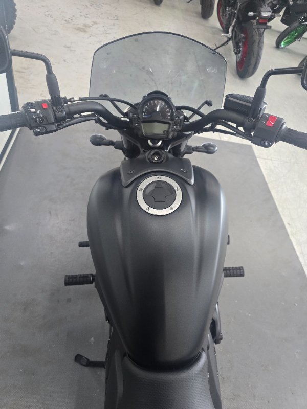 2025 Kawasaki VULCAN S Black
