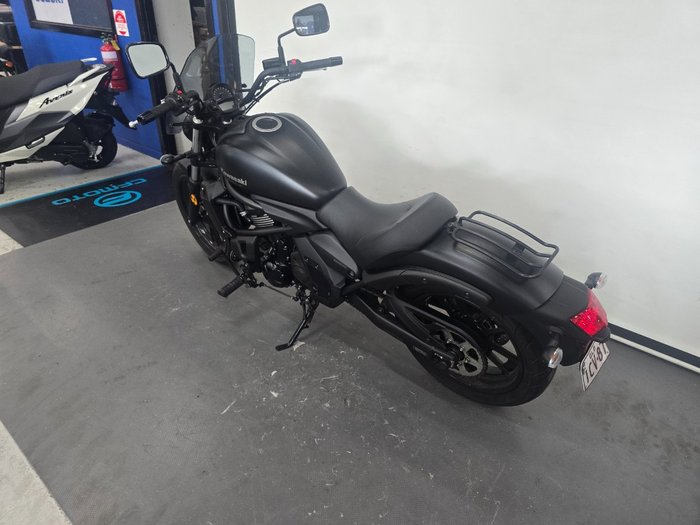 2025 Kawasaki VULCAN S Black