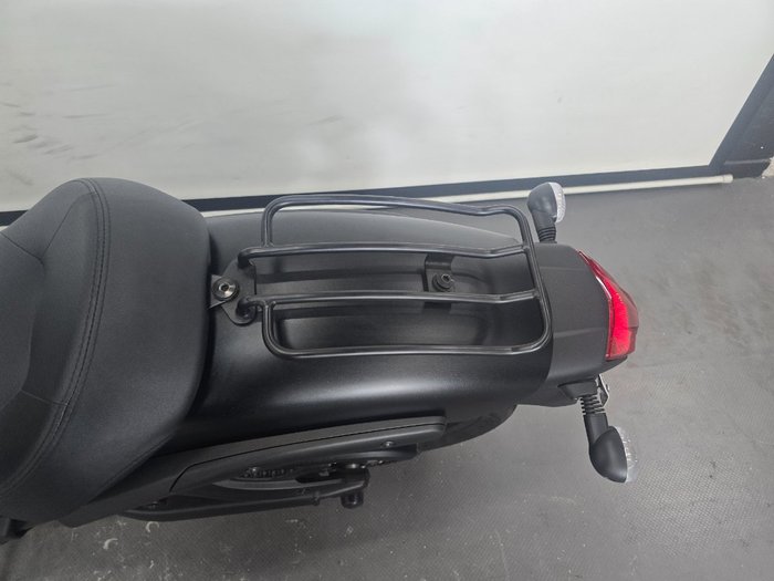 2025 Kawasaki VULCAN S Black