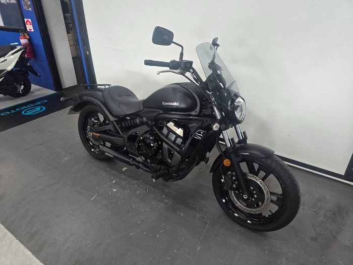 2025 Kawasaki VULCAN S Black
