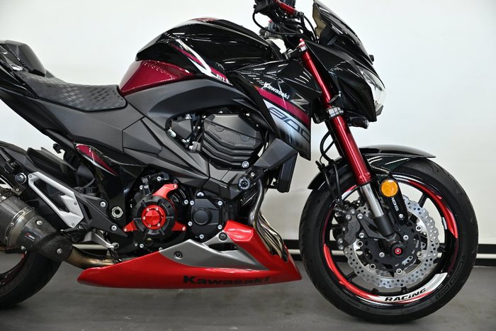2016 Kawasaki Z800 ABS (ZR800) Maroon