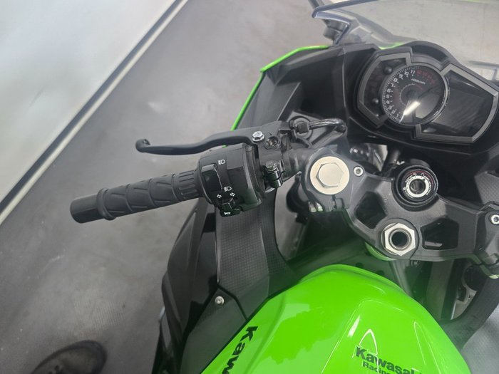 2020 Kawasaki NINJA 400 KRT EDITION Green