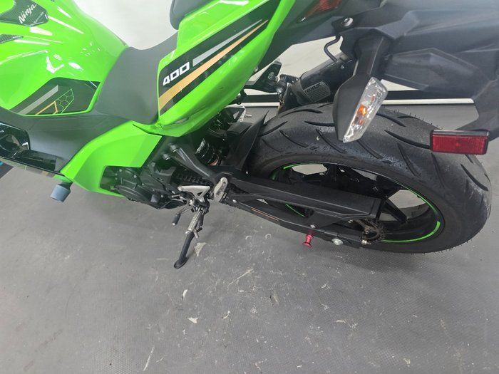 2020 Kawasaki NINJA 400 KRT EDITION Green