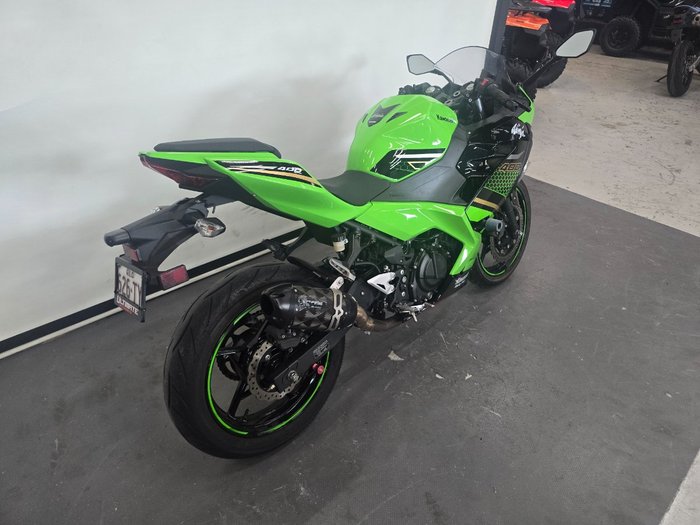 2020 Kawasaki NINJA 400 KRT EDITION Green