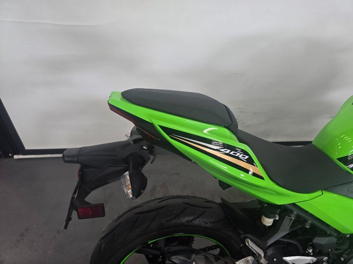 2020 Kawasaki NINJA 400 KRT EDITION Green