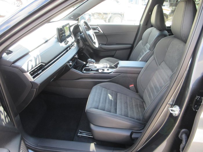 2026 Mitsubishi Outlander Black Edition