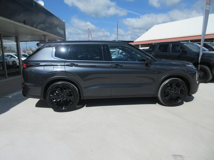 2026 Mitsubishi Outlander Black Edition