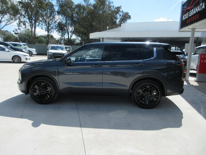 2026 Mitsubishi Outlander Black Edition