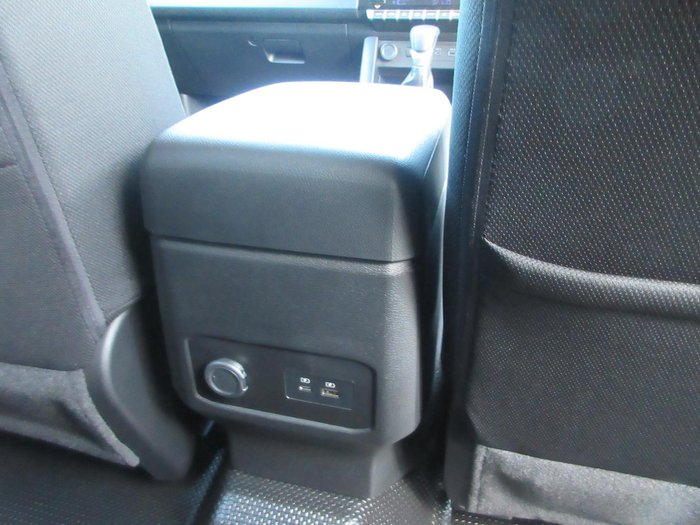 2026 Mitsubishi Triton GLX+