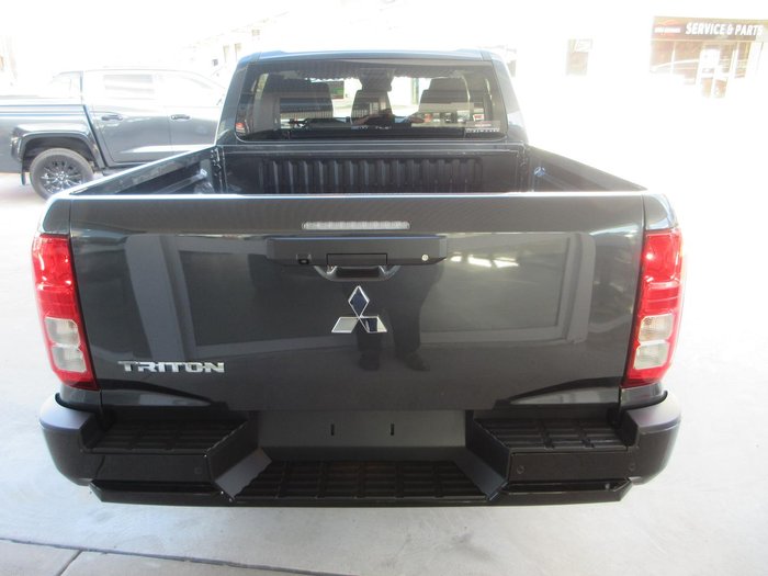 2026 Mitsubishi Triton GLX+