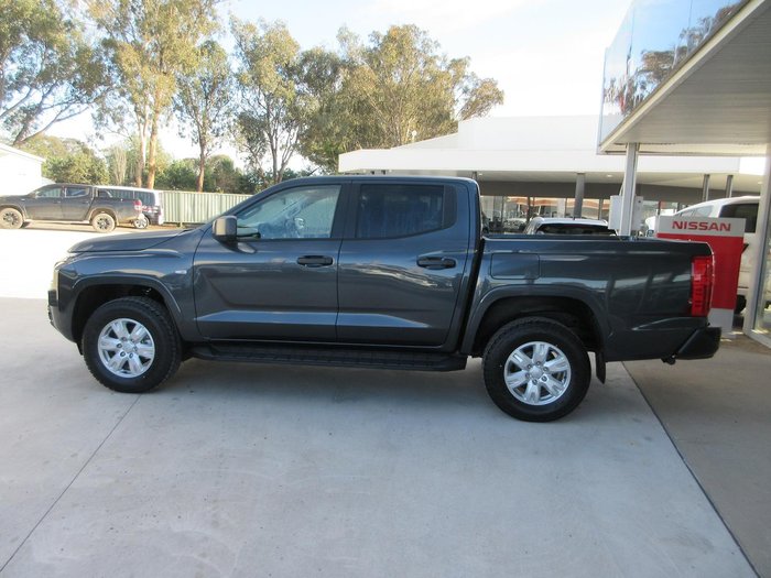 2026 Mitsubishi Triton GLX+