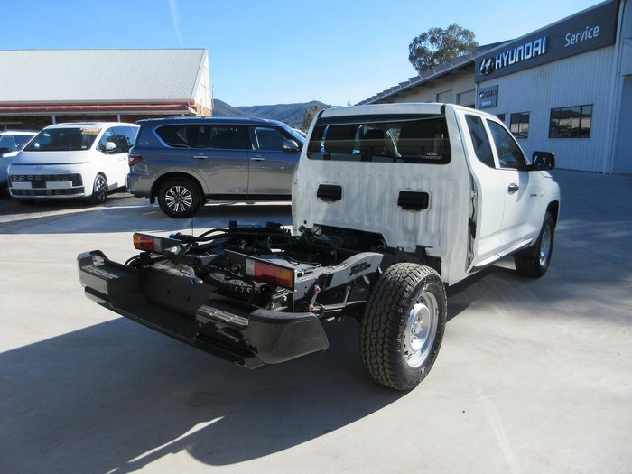 2026 Mitsubishi Triton GLX