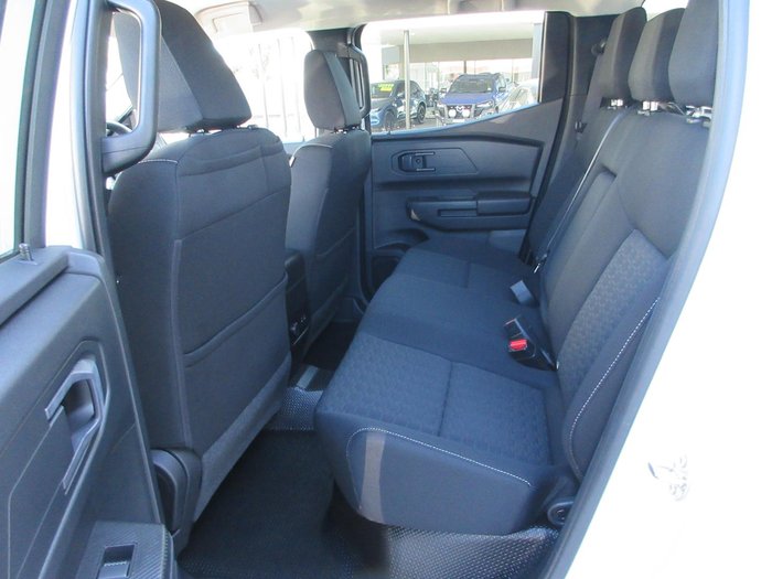 2026 Mitsubishi Triton GLX+