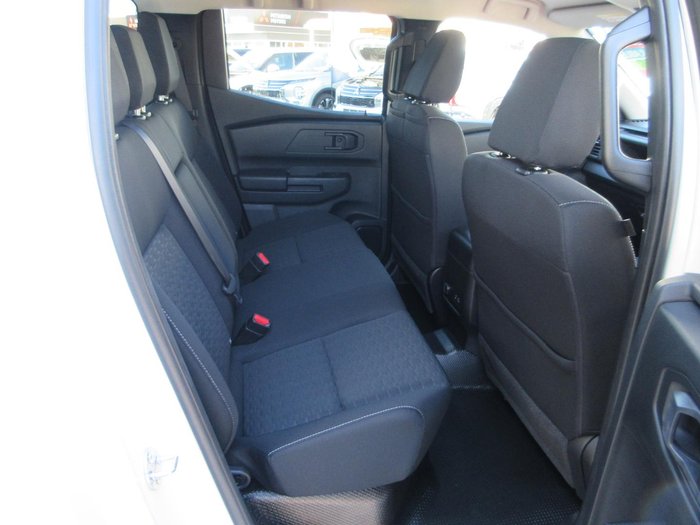 2026 Mitsubishi Triton GLX+