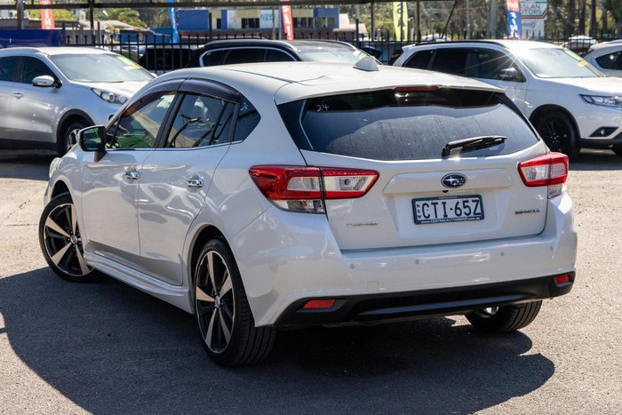 2017 Subaru Impreza 2.0i-S
