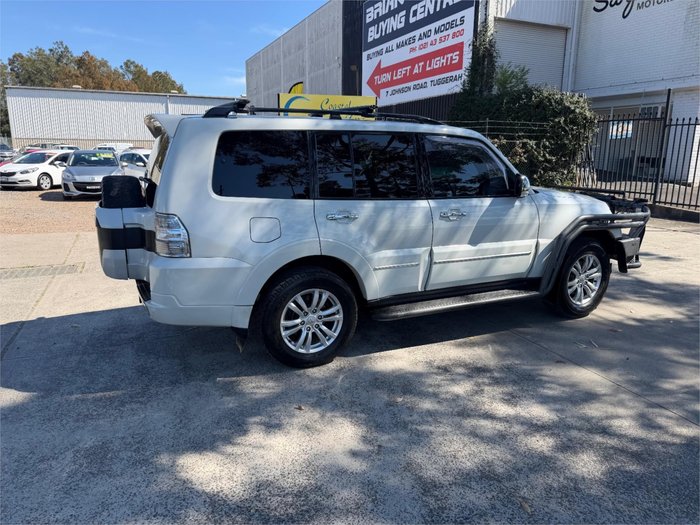 2018 MITSUBISHI PAJERO EXCEED LWB (4x4)