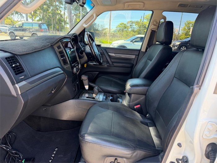 2018 MITSUBISHI PAJERO EXCEED LWB (4x4)