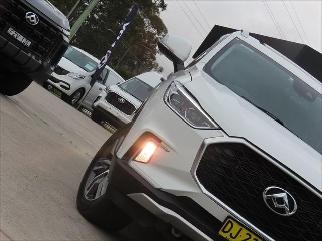2021 LDV D90 Executive