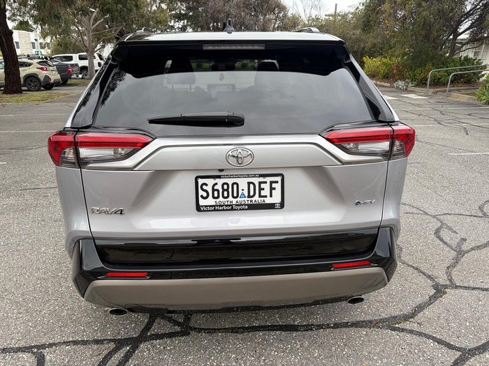 2024 Toyota RAV4 XSE