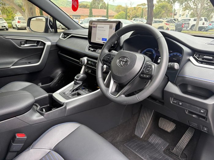 2024 Toyota RAV4 XSE