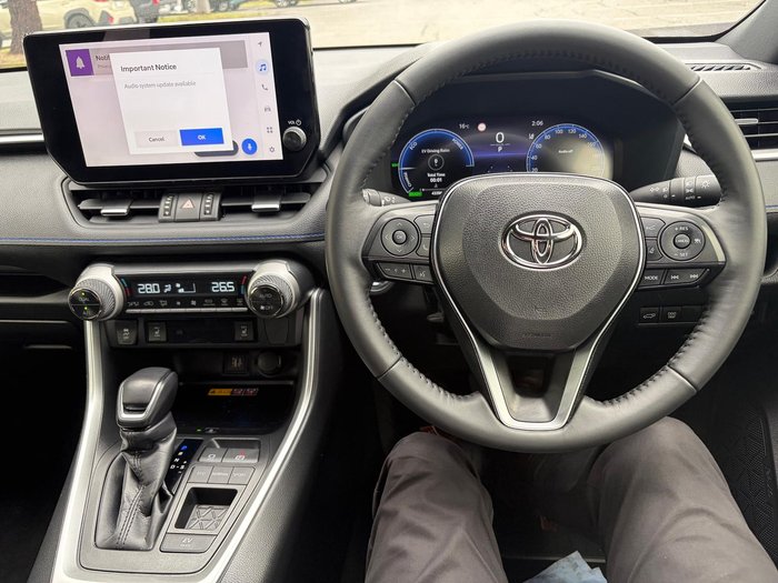 2024 Toyota RAV4 XSE