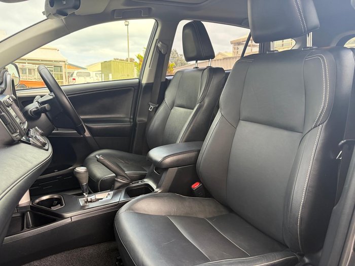 2017 Toyota RAV4 Cruiser