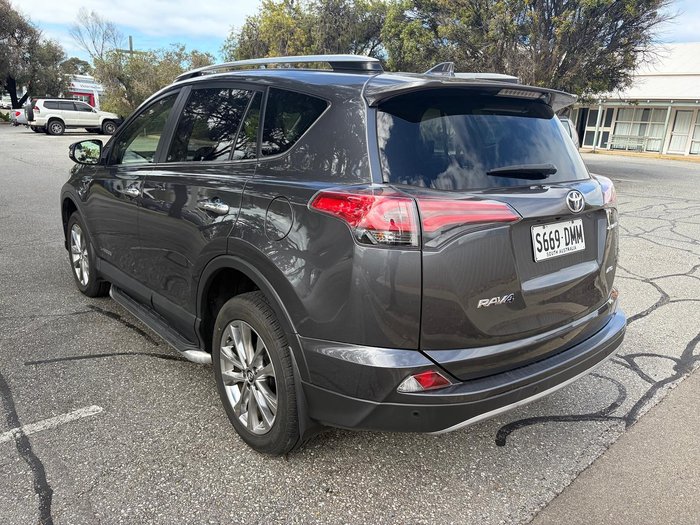 2017 Toyota RAV4 Cruiser